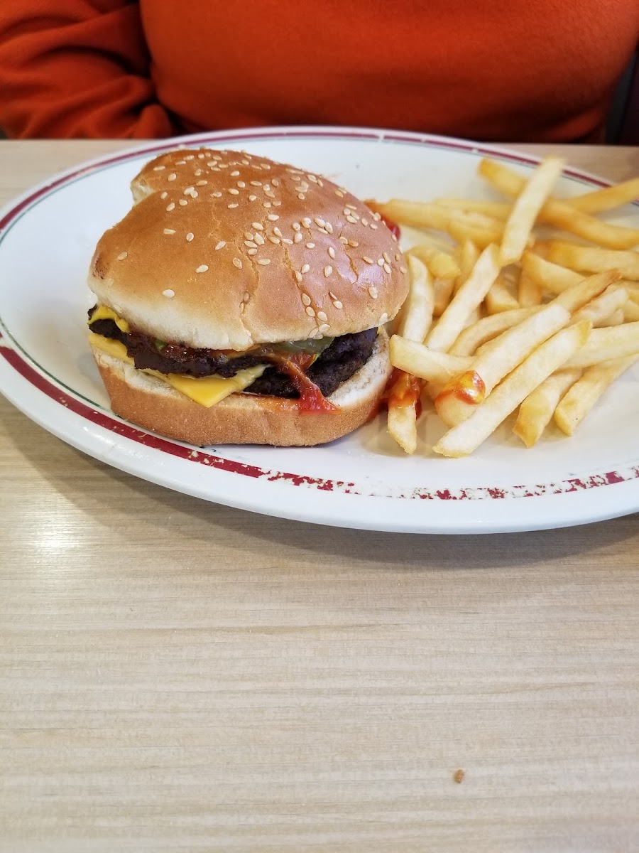 Huddle House Photo 8